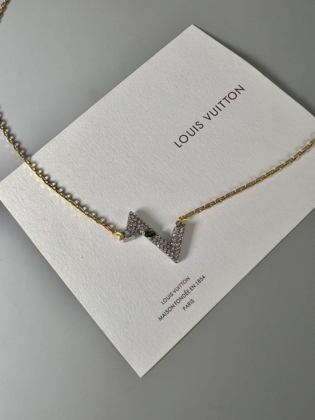18K Louis Vuitton Volt Upside Down Pendant Necklace