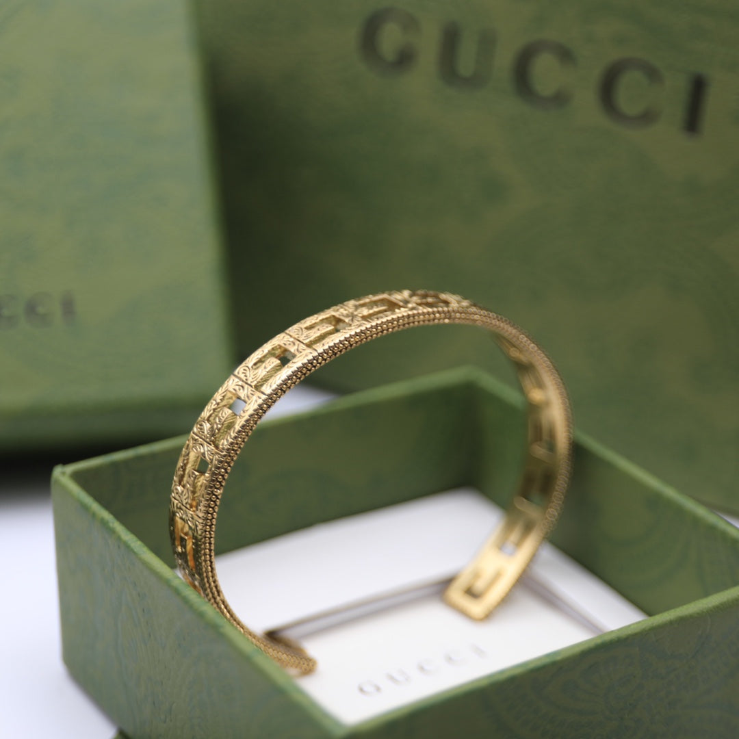 18K Double Gucci Cube Bracelet