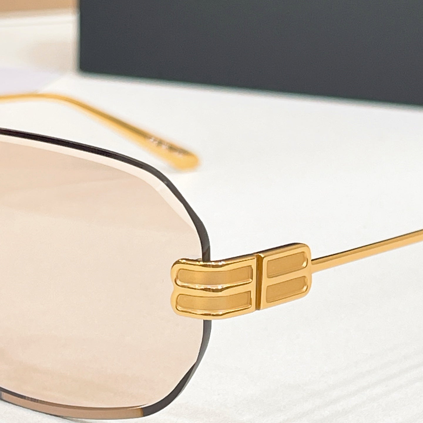 Balenciaga Sunglasses-BB0813S